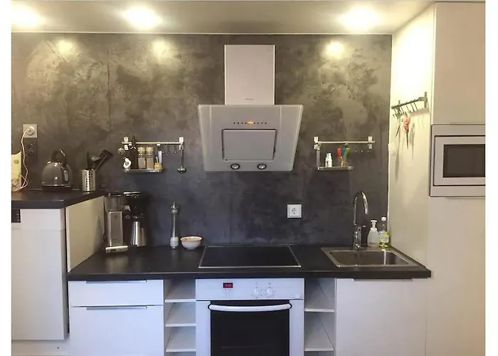 Kotinelioe Lilac דירה *